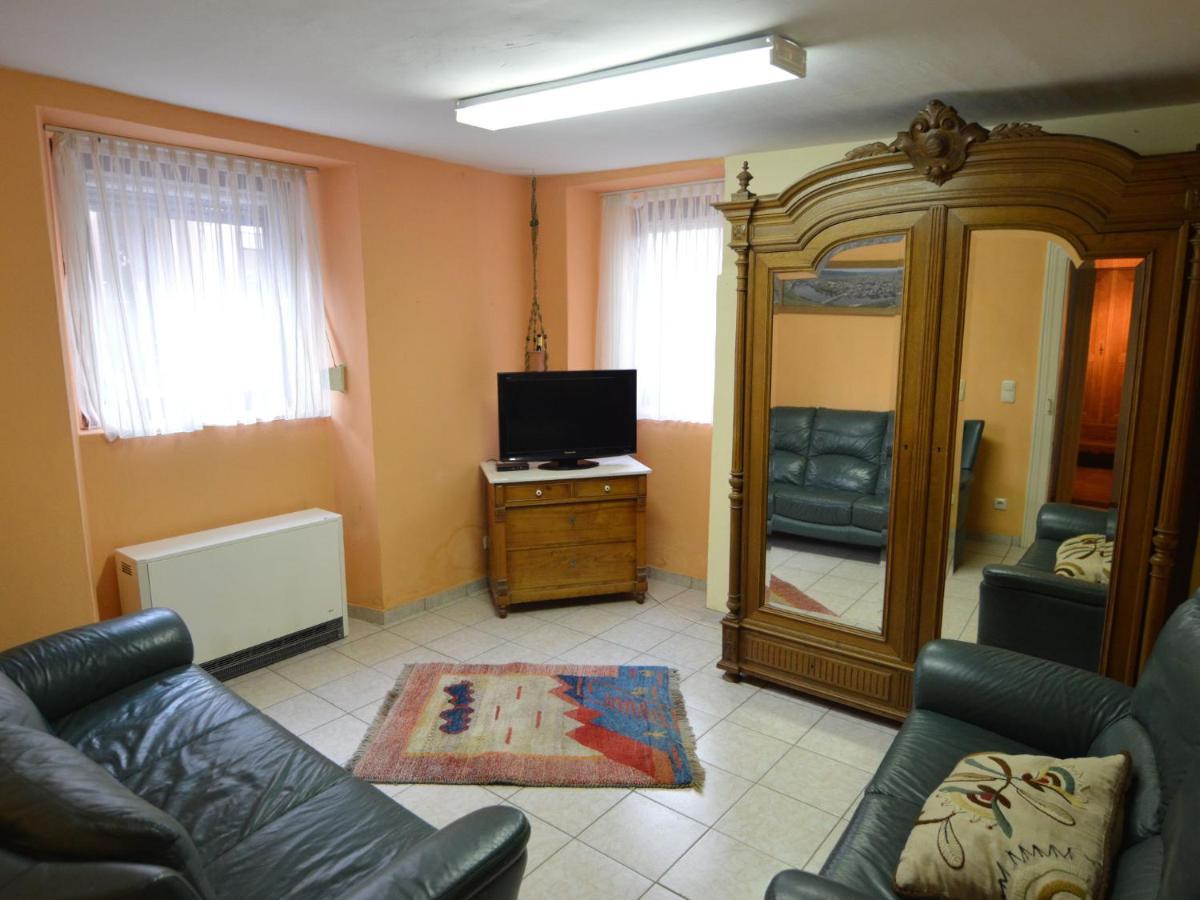 Charming Holiday Home In Neumagen Dhron 외부 사진