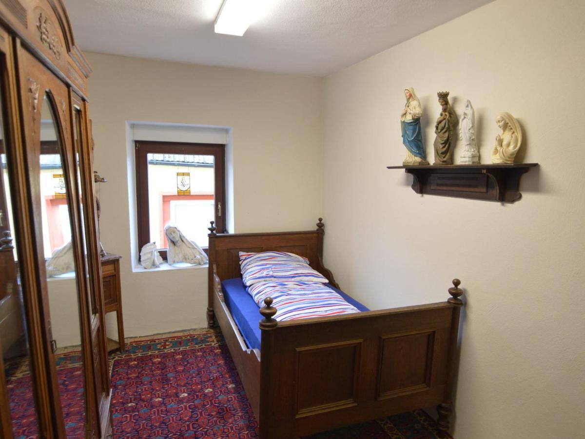 Charming Holiday Home In Neumagen Dhron 외부 사진